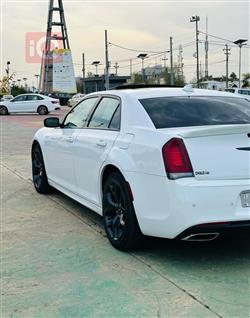 كرايسلر 300